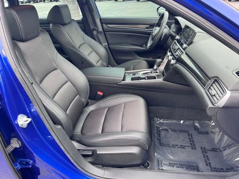 Used 2022 Honda Accord Sport image 16