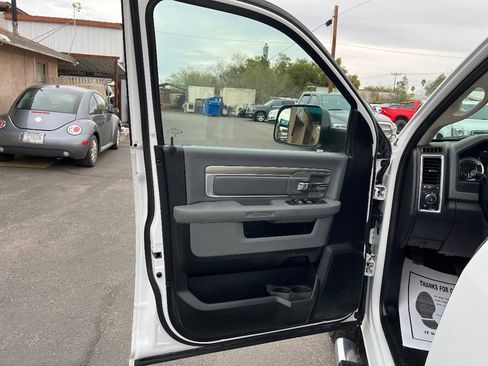 Used 2018 RAM 1500 Big Horn image 26
