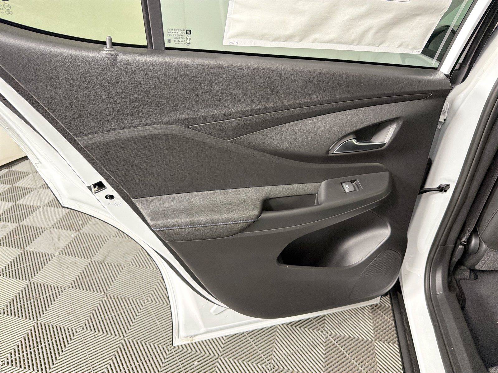 New 2026 Buick Envista Sport Touring w/ Convenience II Package FWD image 20