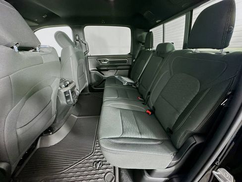 New 2026 RAM 1500 Big Horn AWD/4WD image 32