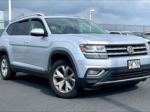 Used 2019 Volkswagen Atlas SEL AWD/4WD image 2