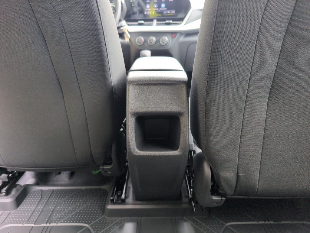 New 2026 Chevrolet Trax LS w/ LS Convenience Package FWD image 30