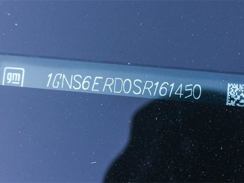 Used 2025 Chevrolet Suburban RST image 30