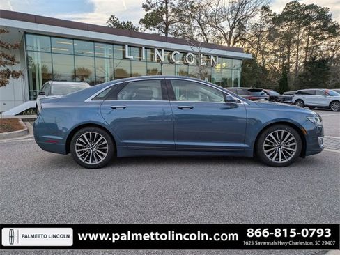 Used 2018 Lincoln MKZ Select w/ Select Plus Package image 3