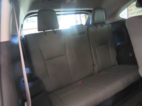 Used 2021 Toyota Highlander Platinum FWD image 29