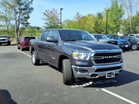 Used 2023 RAM 1500 Big Horn AWD/4WD image 3