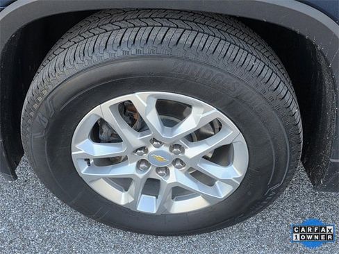Used 2023 Chevrolet Traverse LS w/ Safety Package image 31