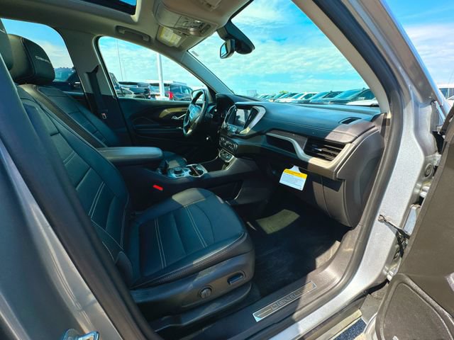 Used 2023 GMC Terrain Denali w/ Denali Premium Package AWD/4WD image 30