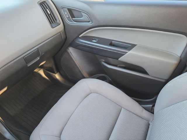 Used 2018 Chevrolet Colorado W/T RWD image 26