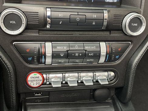 Used 2015 Ford Mustang Premium w/ Equipment Group 201A RWD image 20