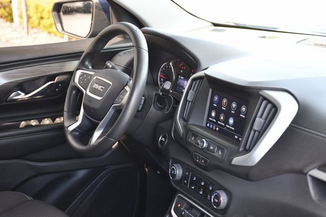 Used 2023 GMC Terrain SLE FWD image 26
