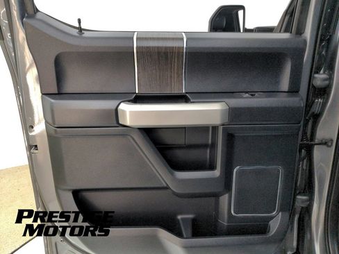 Used 2021 Ford F250 Lariat w/ Lariat Value Package AWD/4WD image 26