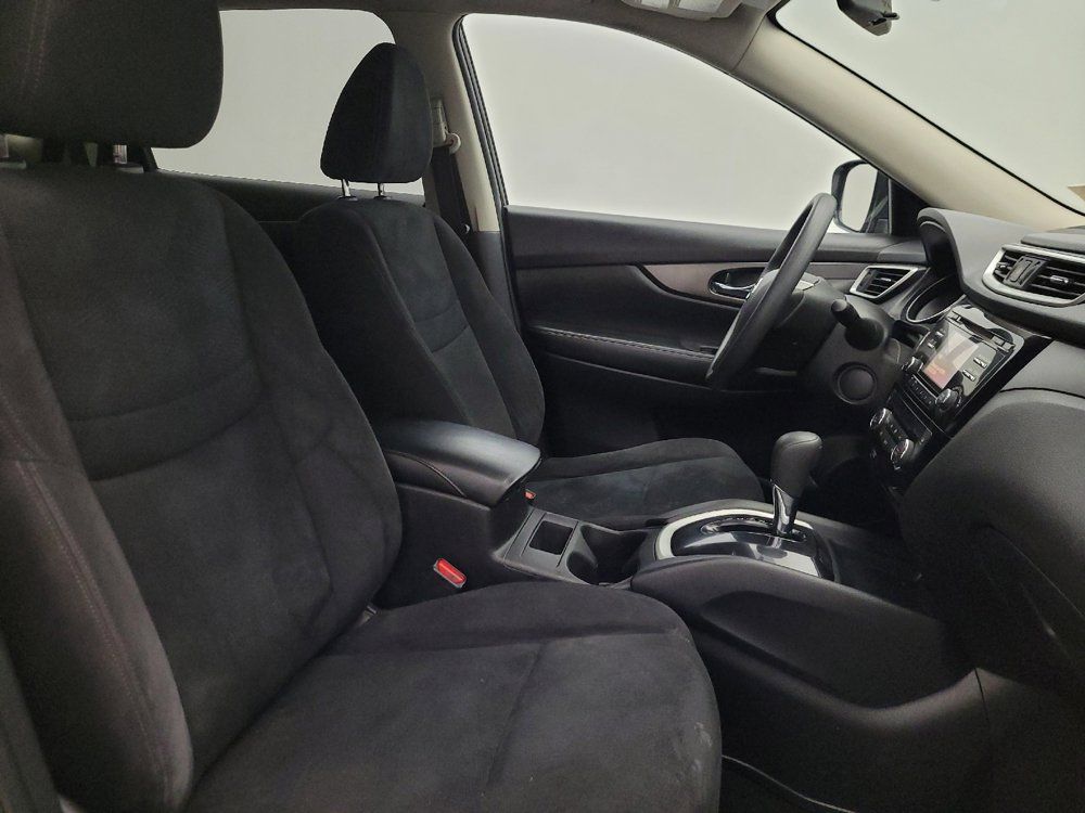 Used 2016 Nissan Rogue SV FWD image 21