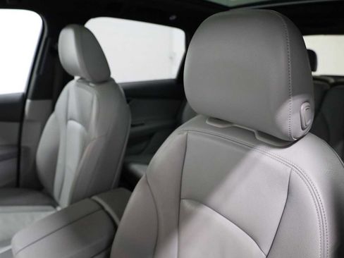 Used 2019 Audi Q7 2.0T Premium Plus w/ Premium Plus Package image 18
