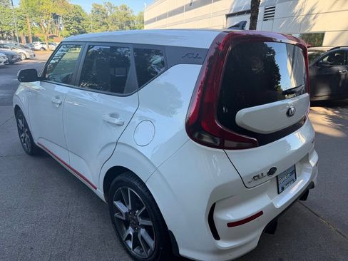 Used 2021 Kia Soul GT-Line FWD image 6