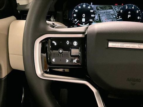 Certified 2025 Land Rover Discovery Sport S image 20