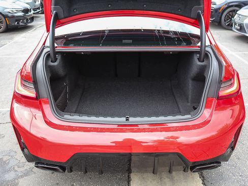 Used 2023 BMW M340i w/ Premium Package image 25