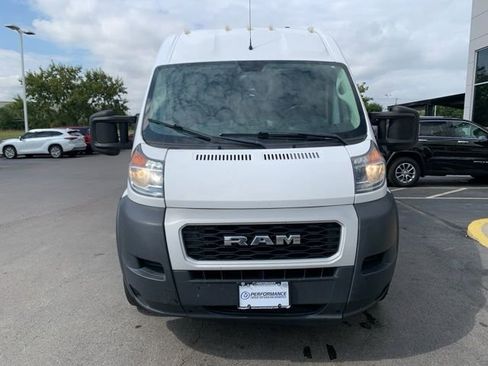 Used 2019 RAM ProMaster 2500 w/ Interior Convenience Group image 8
