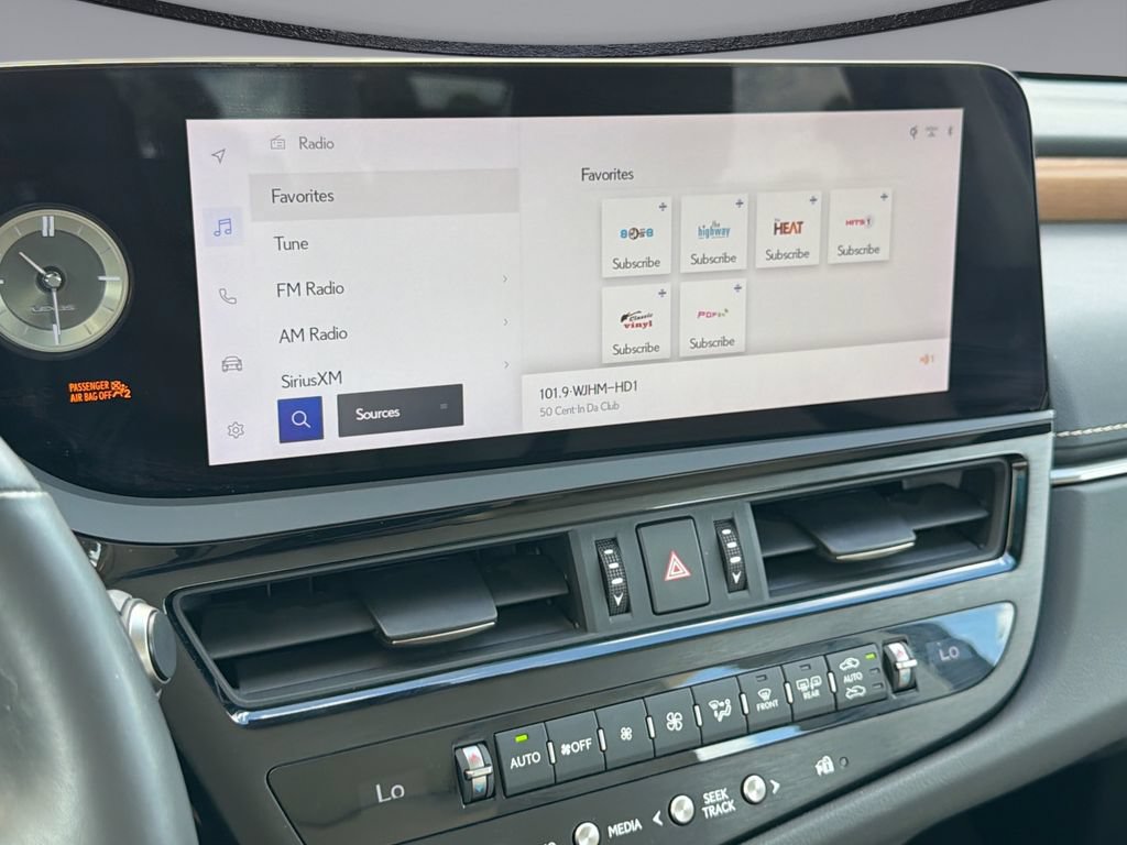 Certified 2024 Lexus ES 350 w/ Premium Package FWD image 23