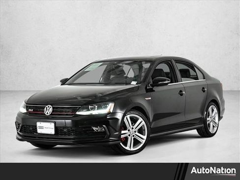 Used 2017 Volkswagen Jetta GLI image 1
