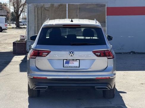 Used 2021 Volkswagen Tiguan SE image 5