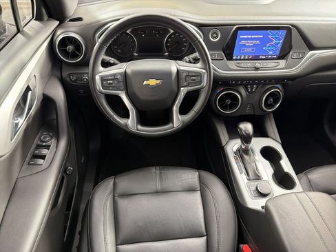 Used 2022 Chevrolet Blazer LT w/ Sound & Technology Package FWD image 27
