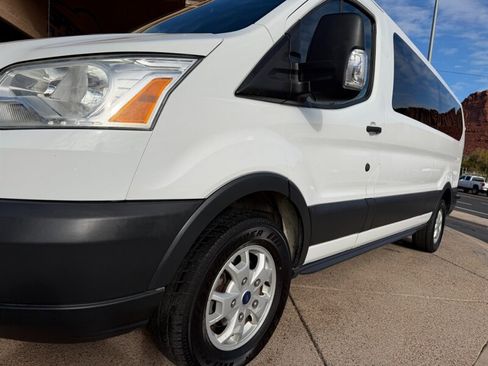 Used 2016 Ford Transit 350 XLT image 22