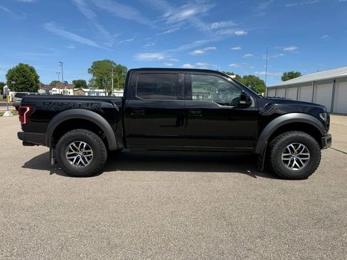 Used 2018 Ford F150 Raptor w/ Equipment Group 802A Luxury AWD/4WD image 4