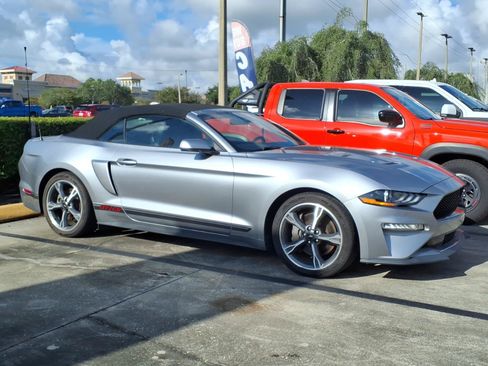 Used 2022 Ford Mustang GT Premium w/ California Special Package RWD image 4