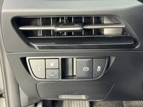 Used 2022 Kia EV6 Wind image 16