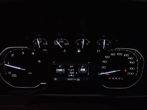 Used 2021 GMC Sierra 2500 SLE image 25