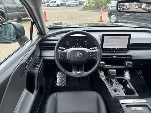 Used 2026 Toyota RAV4 XLE Premium w/ Panoramic Sun Roof Package AWD/4WD image 13