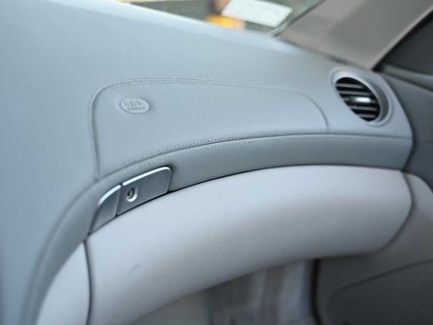 Used 2007 Mercedes-Benz SL 550 image 19