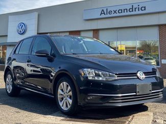 Used 2019 Volkswagen Golf SE video 1