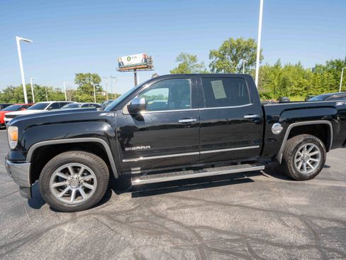 Used 2014 GMC Sierra 1500 SLT w/ SLT Crew Cab Value Package AWD/4WD image 3