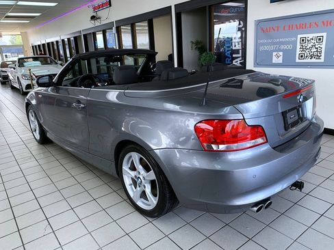 Used 2012 BMW 128i Convertible RWD image 6