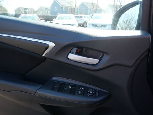 Used 2019 Honda Fit LX image 14