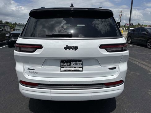 New 2026 Jeep Grand Cherokee L Summit AWD/4WD image 5