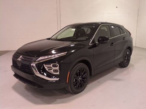 New 2025 Mitsubishi Eclipse Cross LE image 8