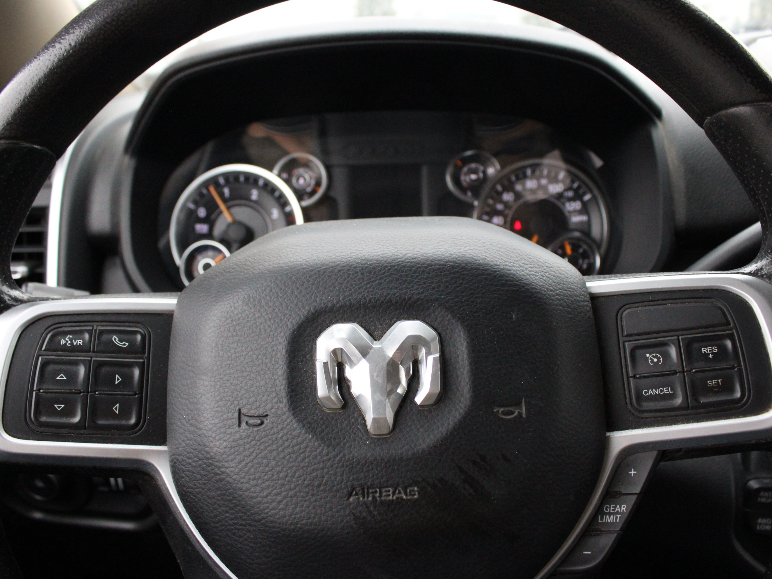 Used 2020 RAM 2500 Big Horn AWD/4WD image 12