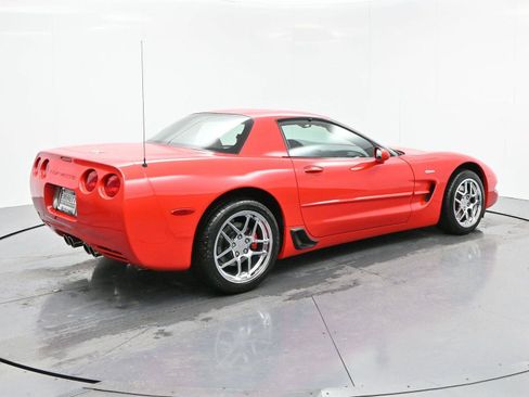 Used 2003 Chevrolet Corvette Z06 w/ Memory Package, 3 Drivers image 7