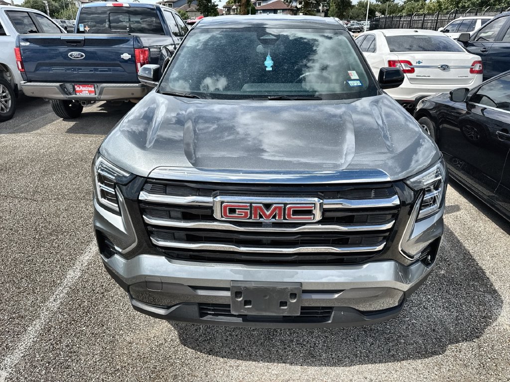 Used 2025 GMC Terrain Elevation AWD/4WD image 12