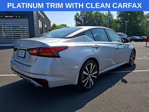 Used 2019 Nissan Altima 2.0 Platinum FWD image 6