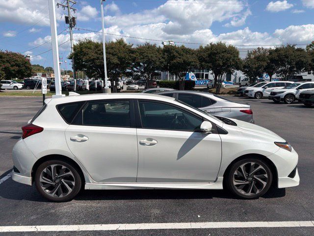 Used 2016 Scion iM FWD image 1