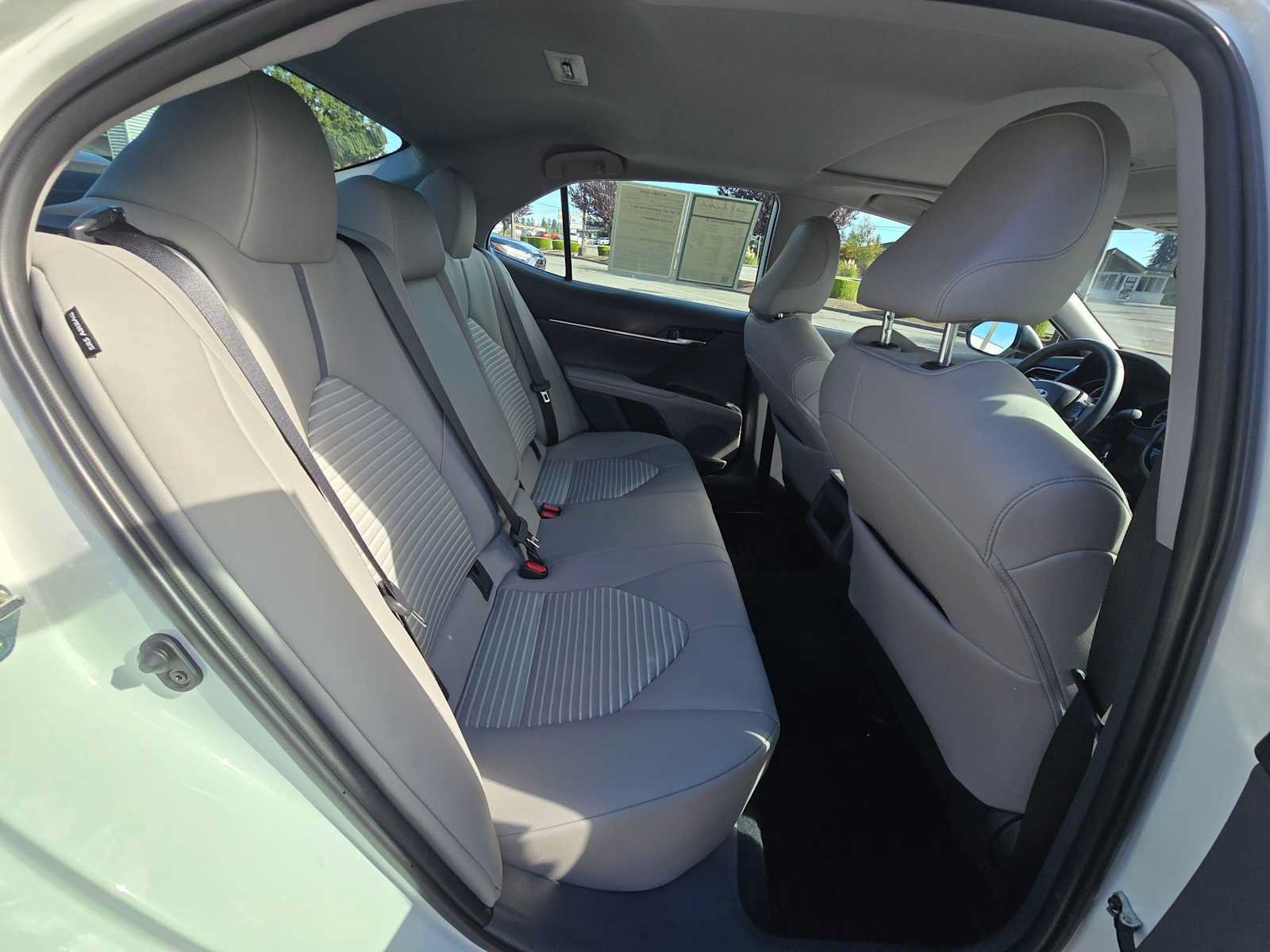 Used 2024 Toyota Camry SE AWD/4WD image 12