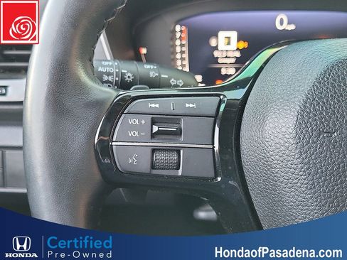 Certified 2023 Honda Pilot Elite image 11