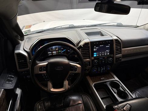 Used 2018 Ford F350 Lariat w/ Lariat Ultimate Package image 11