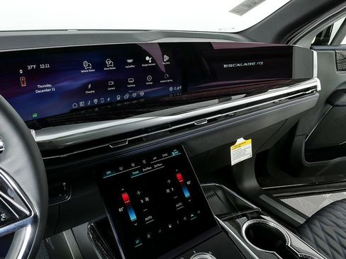 New 2026 Cadillac Escalade IQ Sport 1 image 12