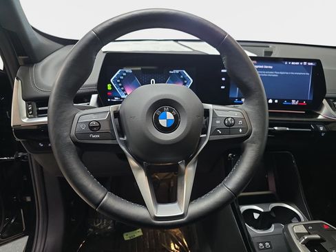 Used 2025 BMW X1 xDrive28i w/ Convenience Package image 16