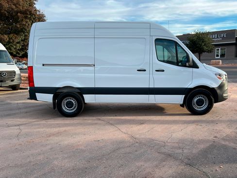 New 2026 Mercedes-Benz Sprinter 2500 image 6